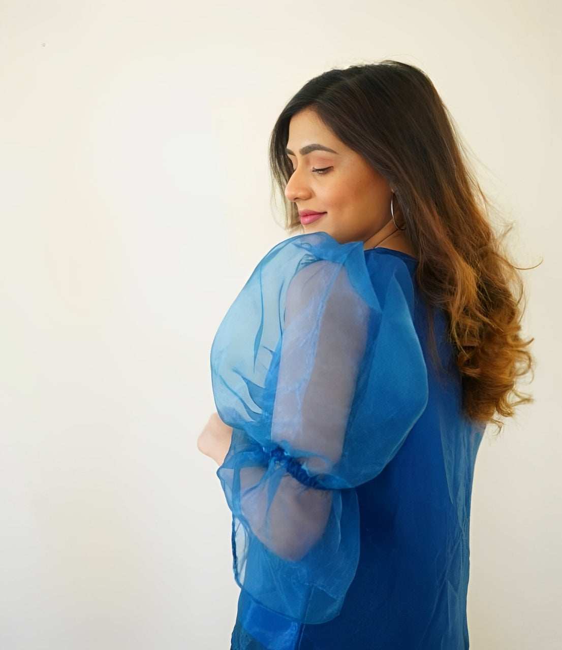 Puffed Sleeves Top